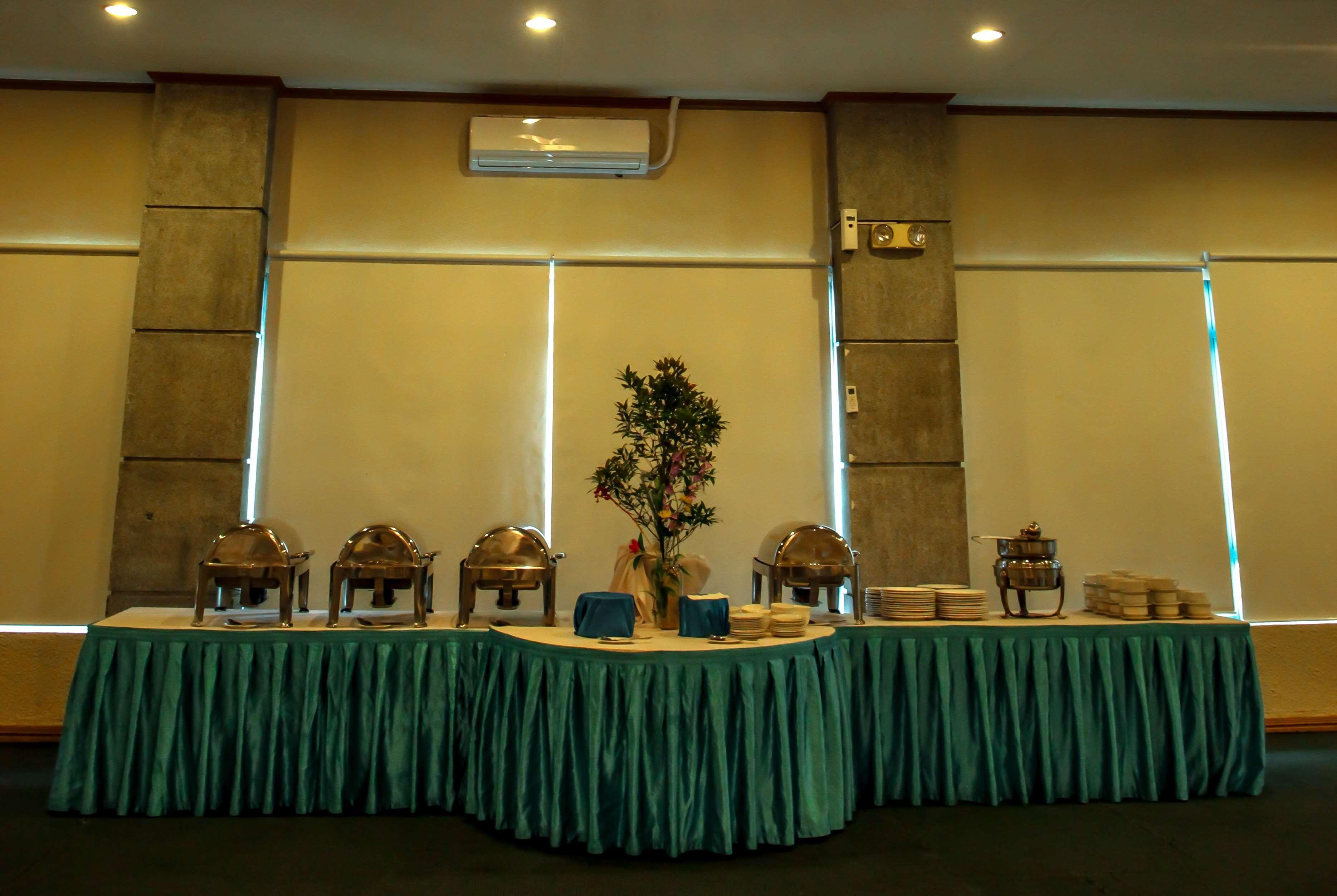 Days Hotel Tagaytay Tagaytay City Exterior foto