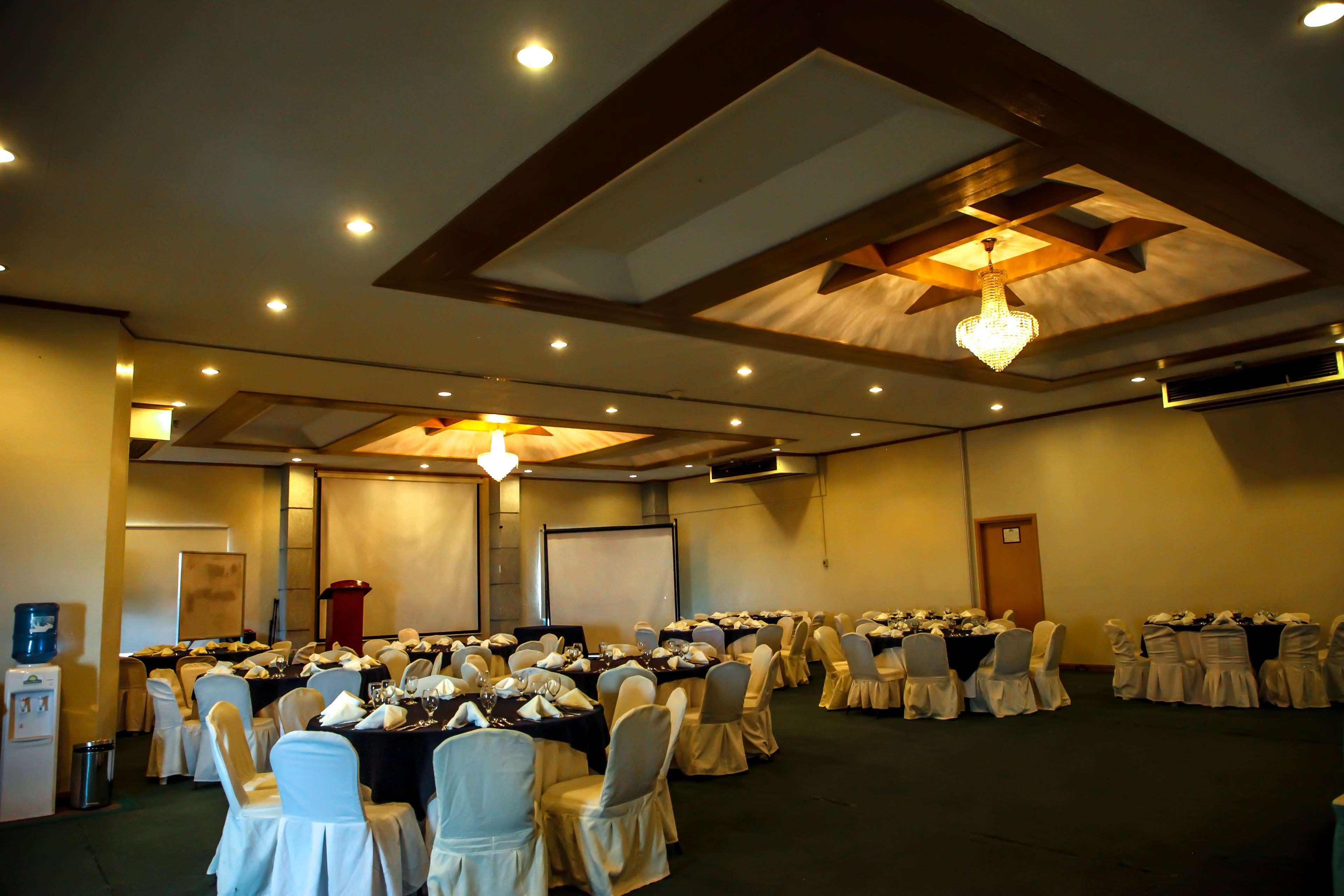 Days Hotel Tagaytay Tagaytay City Exterior foto